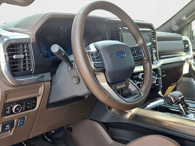 2025 Ford F-150 King Ranch photo 3