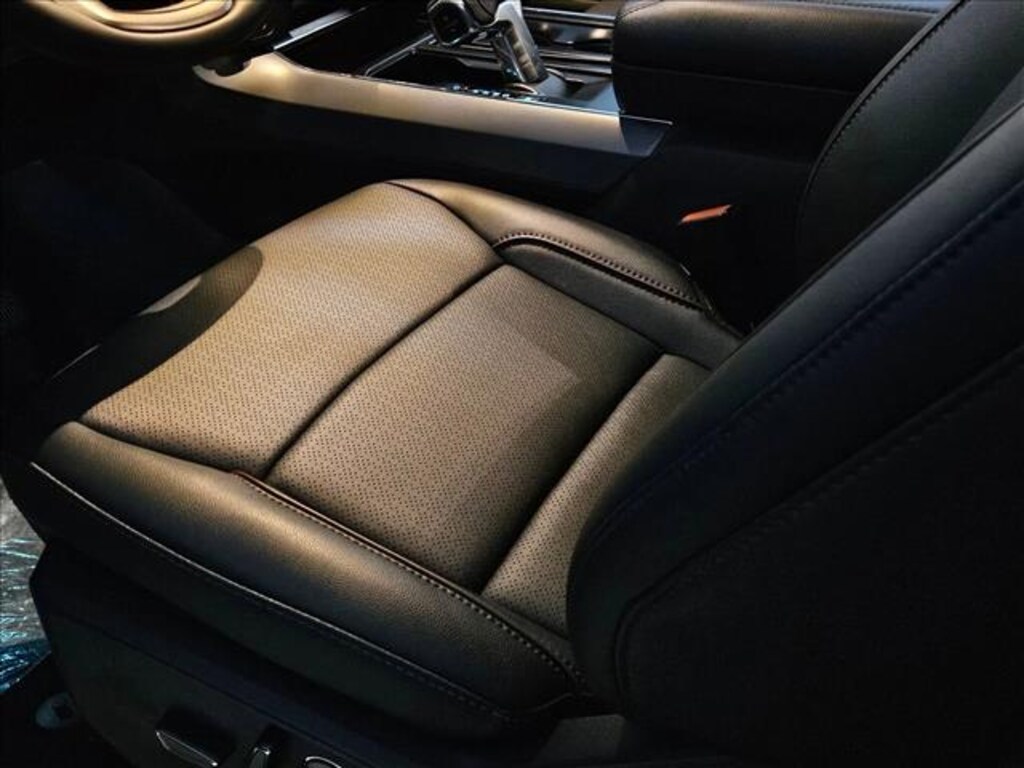 New 2025 Ford F-150 LARIAT Truck SuperCrew Cab