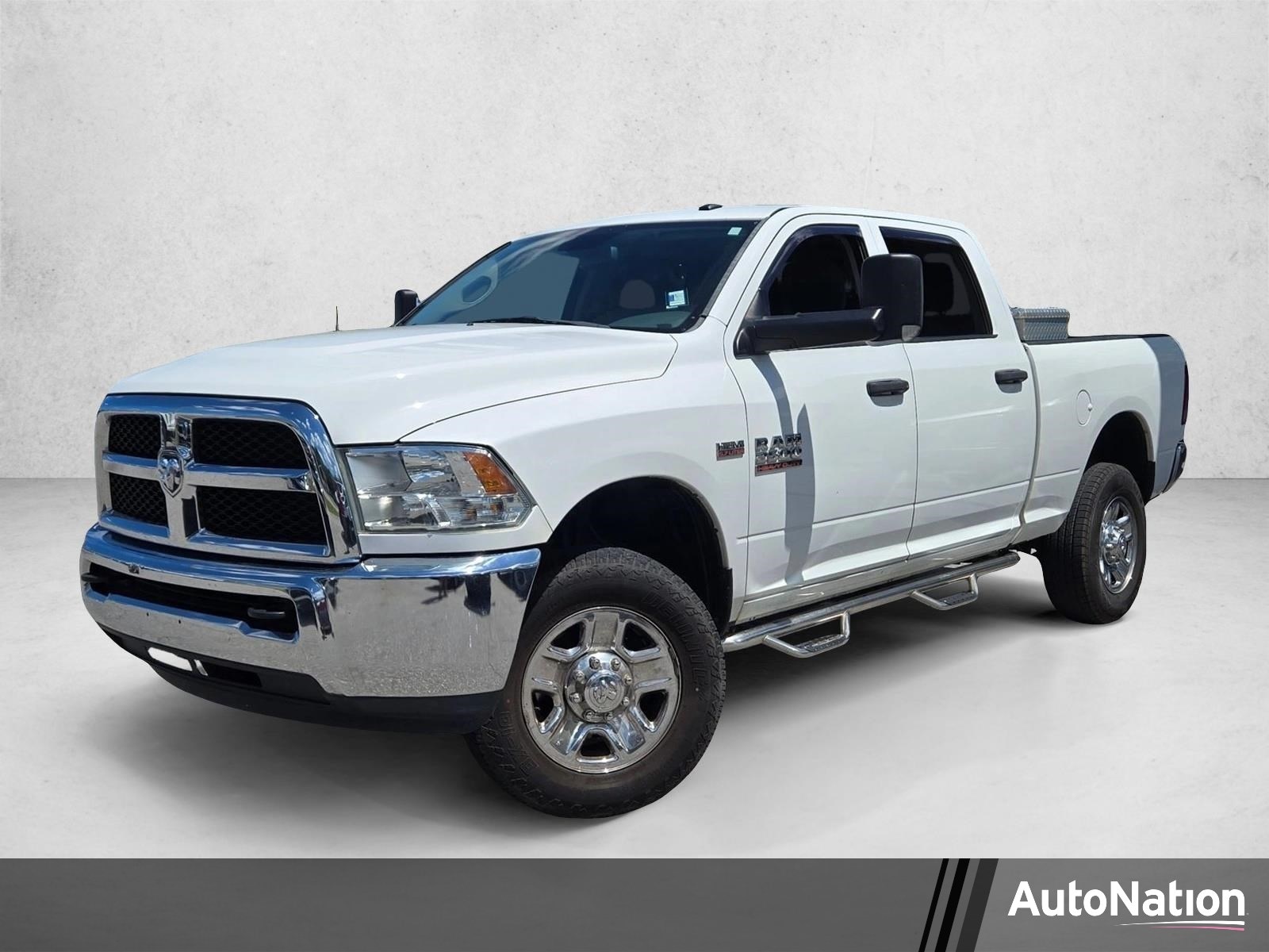 2015 RAM 2500 Tradesman 4X4 Crew Cab SWB's photo
