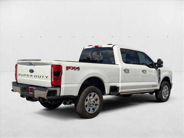 2025 Ford F-250 Lariat photo 2