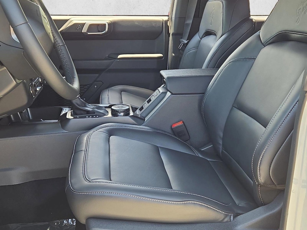 New 2026 Ford Bronco Outer Banks SUV