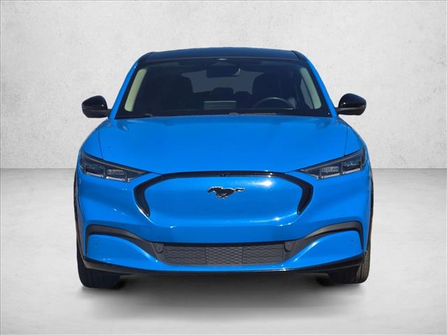 2022 Ford Mustang Mach-E Premium photo 2