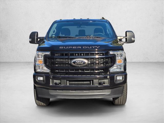 2022 Ford F-350 XLT photo 2