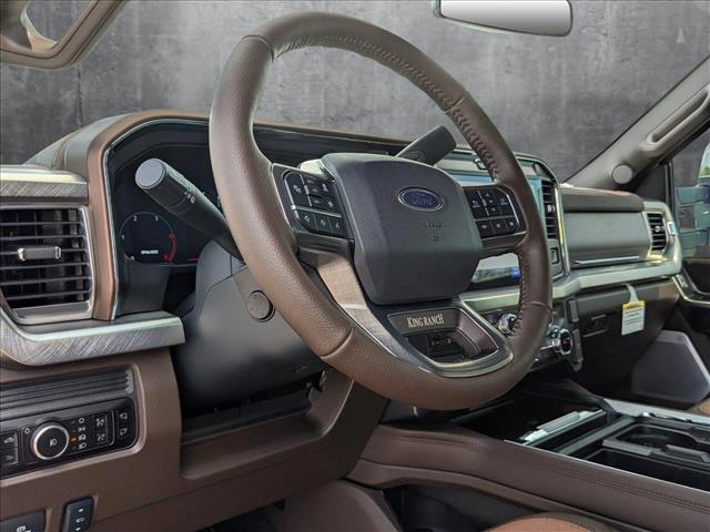 2025 Ford F-350 King Ranch photo 3