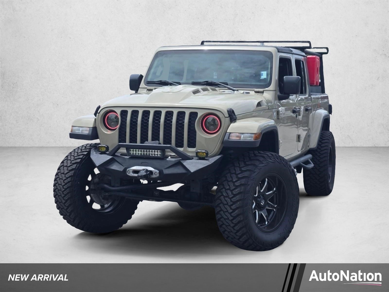 2020 Jeep Gladiator Sport S's photo