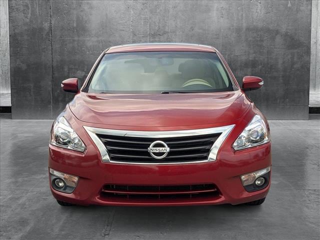 Image 2 of 2014 Nissan Altima 2.5 SL Sedan