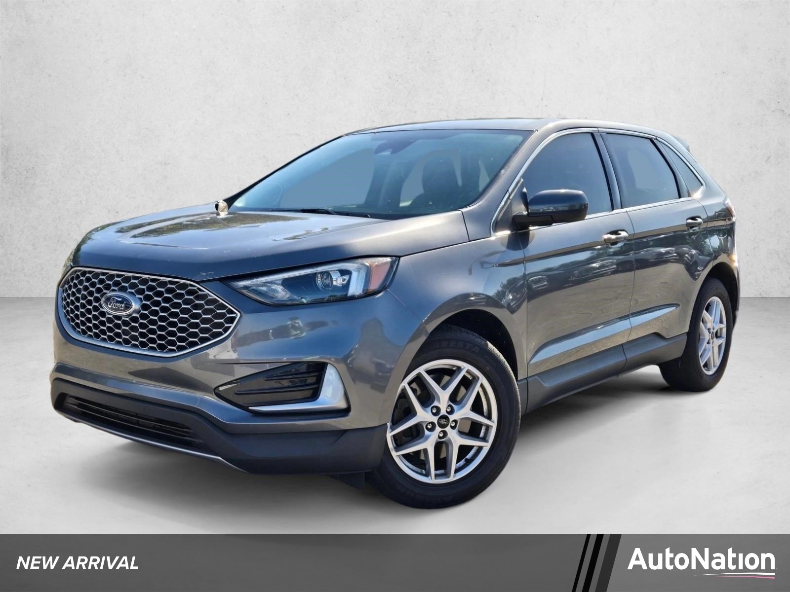 2024 Ford Edge SEL AWD's photo