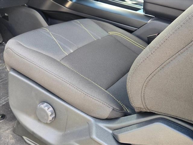 2025 Ford F-150 STX photo 4