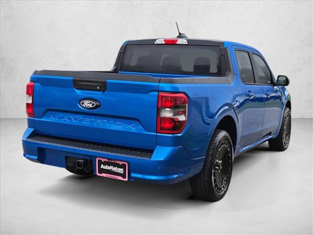 New 2026 Ford Maverick Lobo Standard Truck SuperCrew