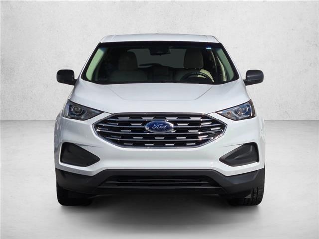 2020 Ford Edge SE photo 2