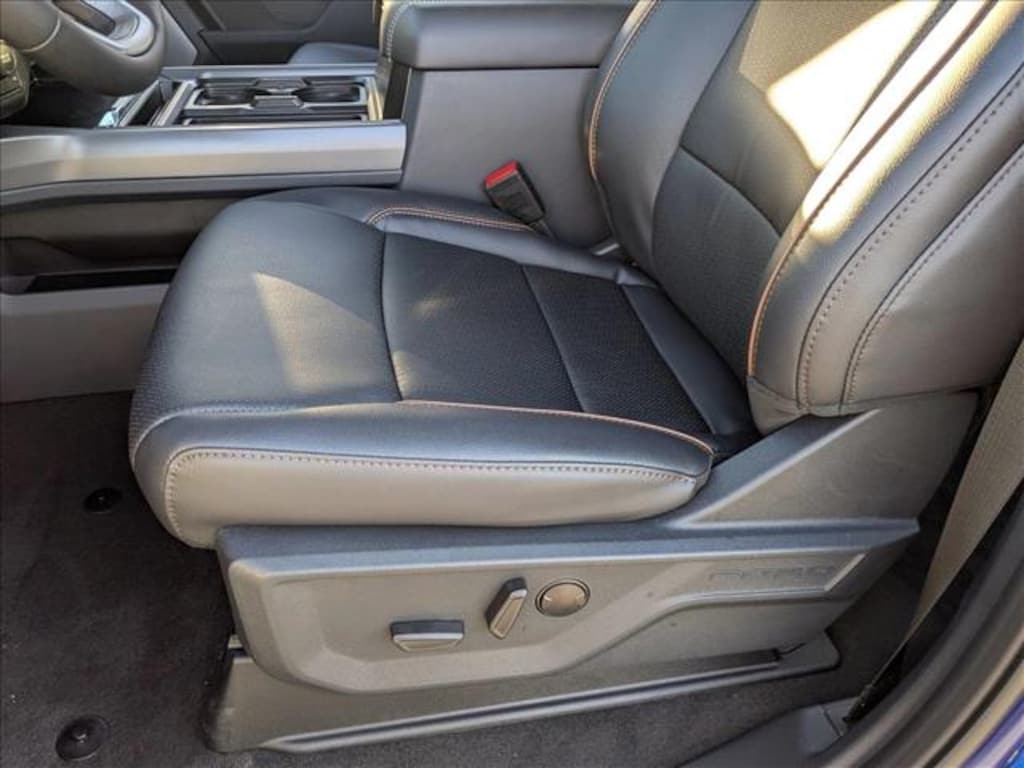 New 2026 Ford F-250 LARIAT Truck Crew Cab