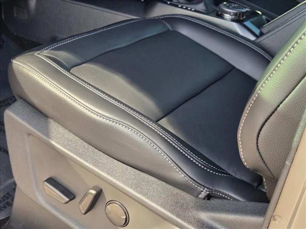 New 2025 Ford Bronco Outer Banks SUV