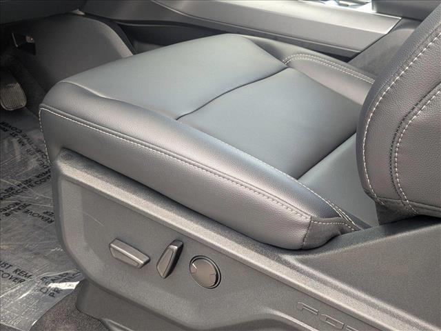 2025 Ford F-150 XLT photo 4