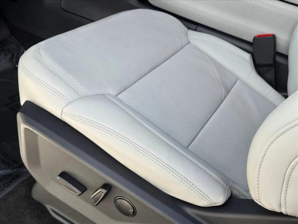 New 2025 Ford Expedition Max Platinum SUV