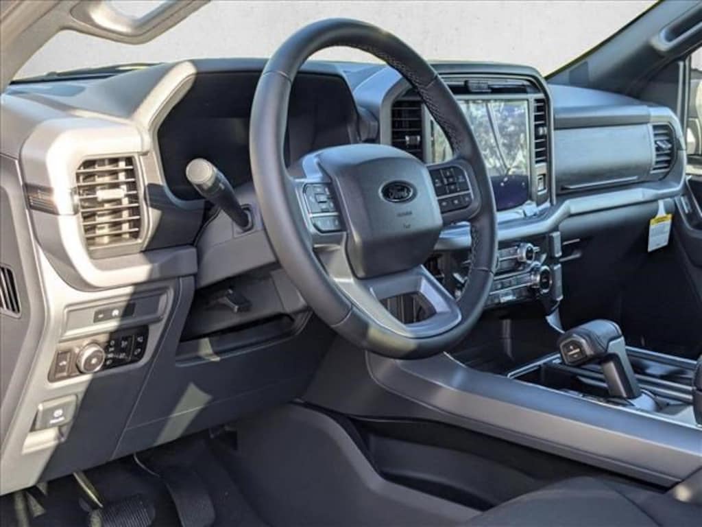 New 2025 Ford F-150 XLT Truck SuperCrew Cab