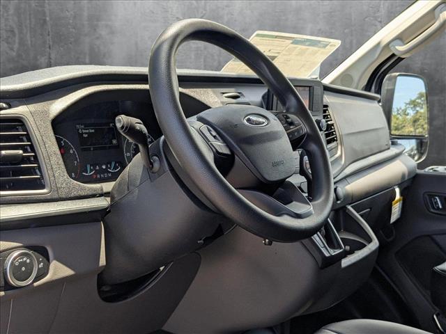 2025 Ford Transit photo 3
