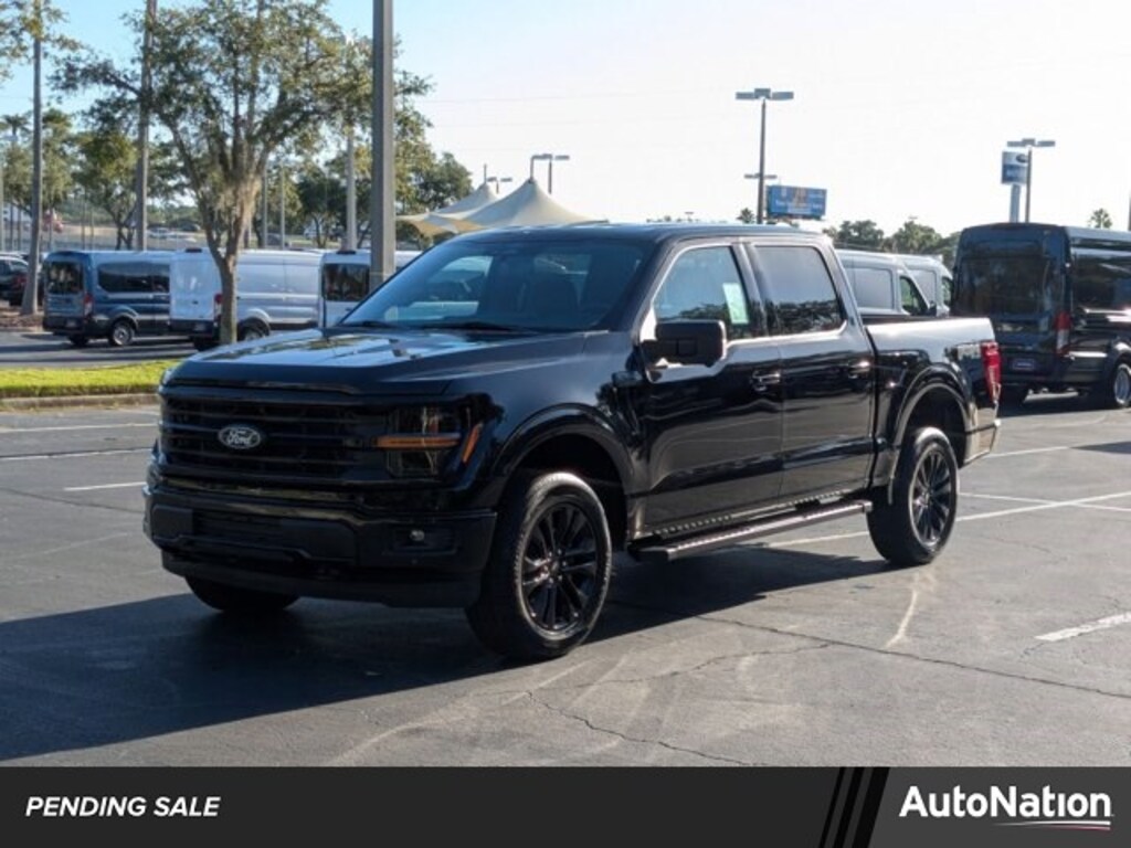 New 2025 Ford F-150 XLT Truck SuperCrew Cab