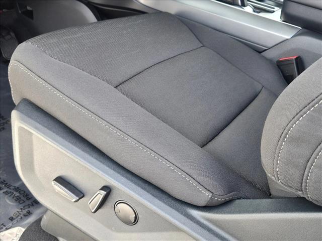 2025 Ford F-150 XLT photo 4