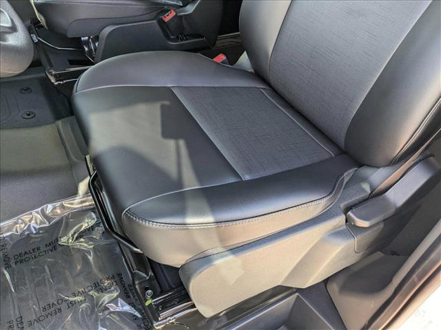 2025 Ford Transit photo 3