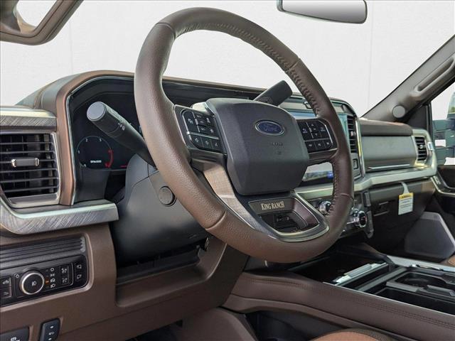 2025 Ford F-350 King Ranch photo 3