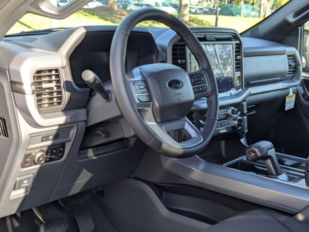 New 2025 Ford F-150 XLT Truck SuperCrew Cab