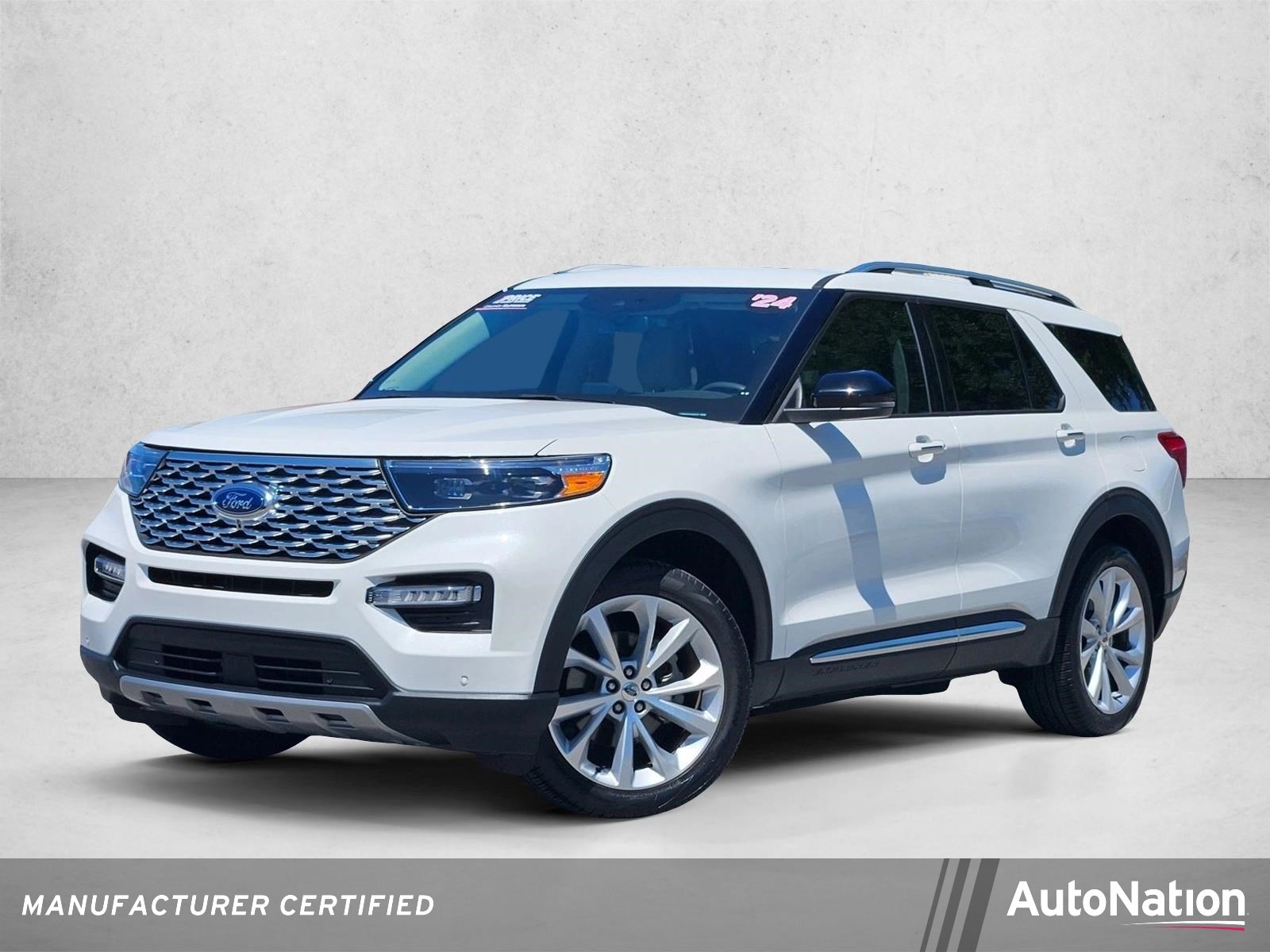 2024 Ford Explorer Platinum 4WD's photo