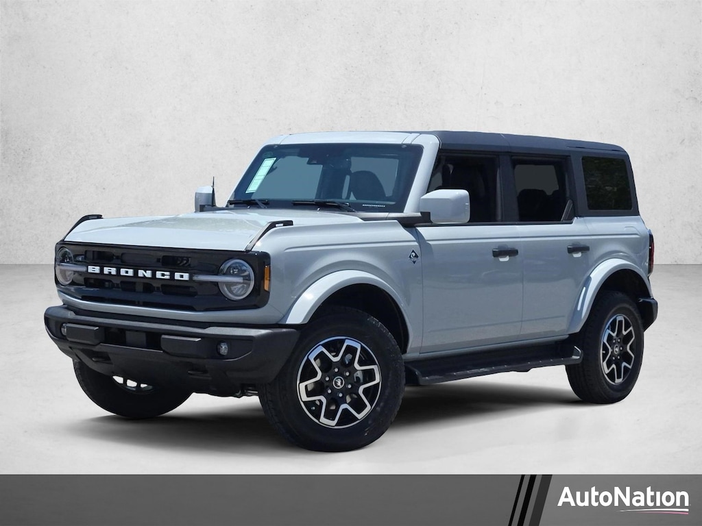 New 2026 Ford Bronco Outer Banks SUV