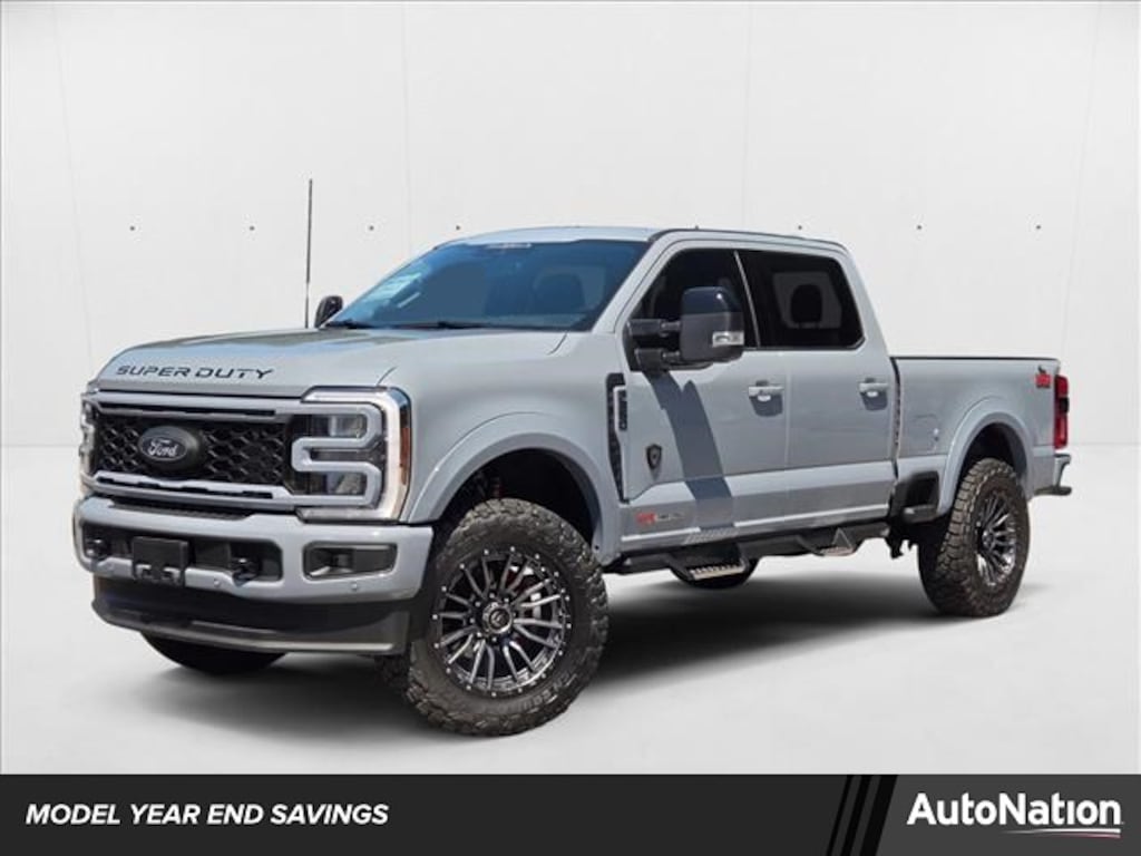 New 2025 Ford F-250 LARIAT Truck Crew Cab