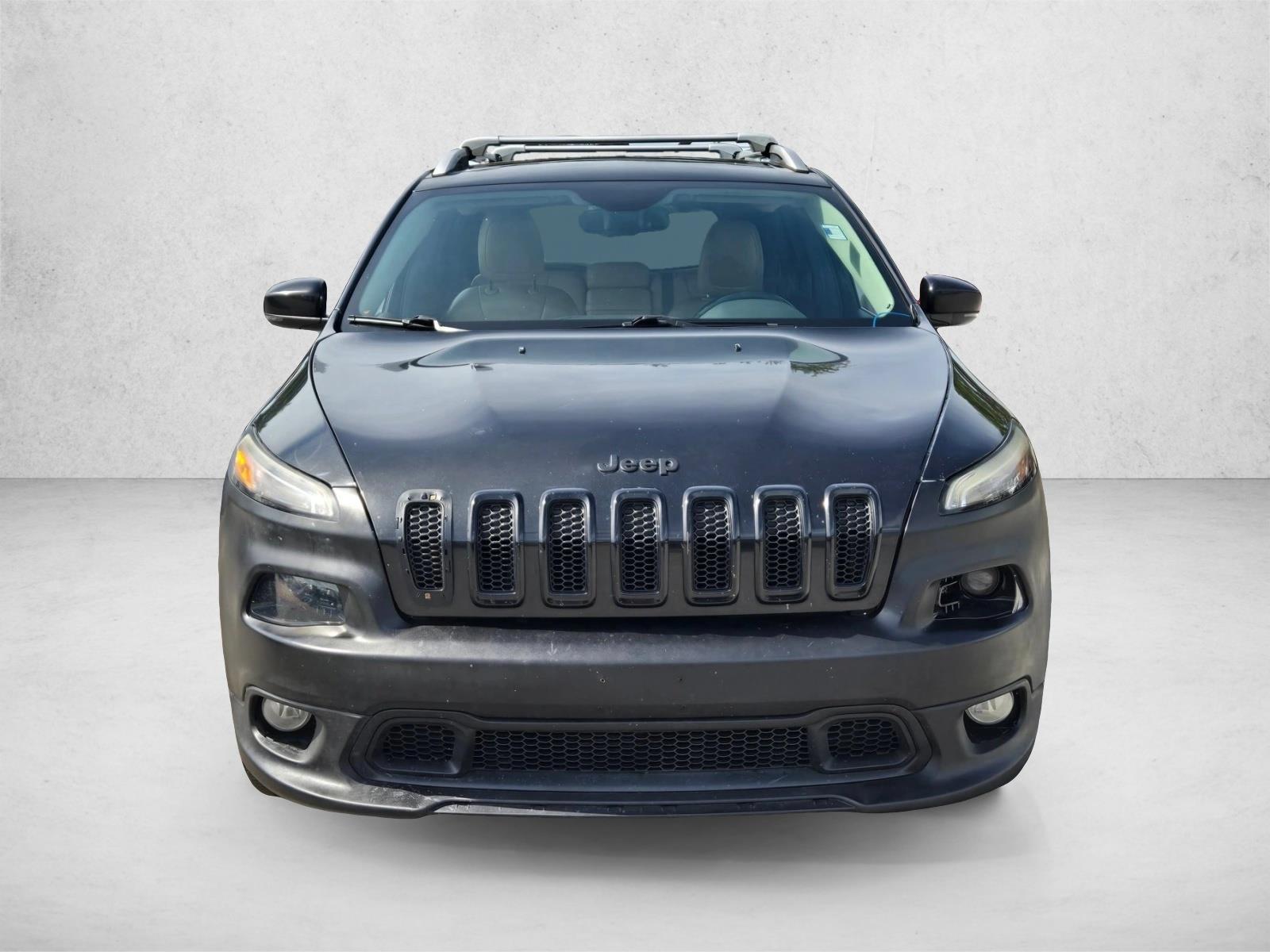 Used 2017 Jeep Cherokee Limited with VIN 1C4PJLDB6HW548957 for sale in St. Petersburg, FL