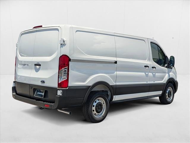 2025 Ford Transit photo 2