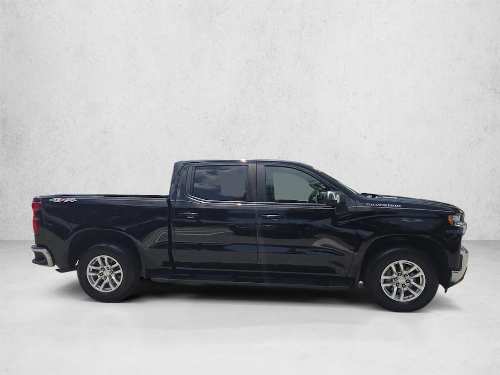 Used 2021 Chevrolet Silverado 1500 LT Truck Crew Cab