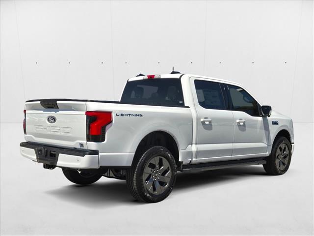2025 Ford F-150 Lightning photo 2