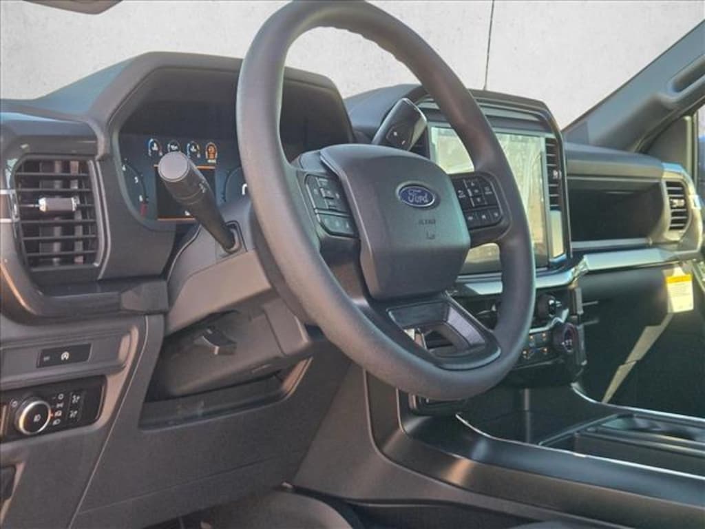New 2025 Ford F-150 STX Truck SuperCrew Cab