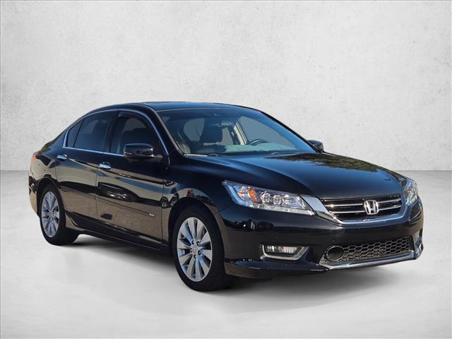2014 Honda Accord Touring V6 photo 3
