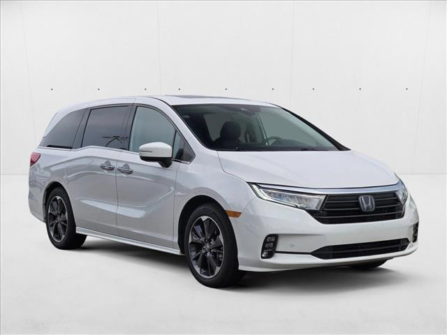 2024 Honda Odyssey Elite photo 3