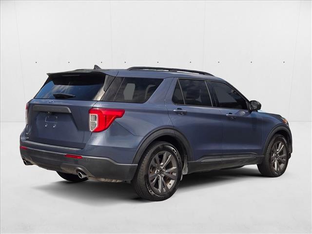2021 Ford Explorer XLT photo 4