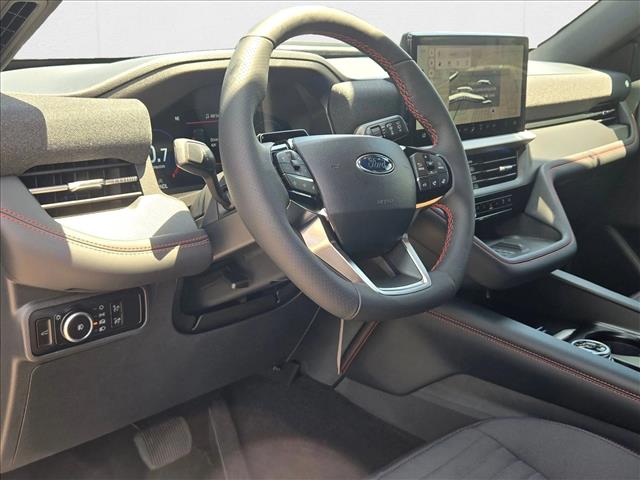 2025 Ford Explorer ST-Line photo 2
