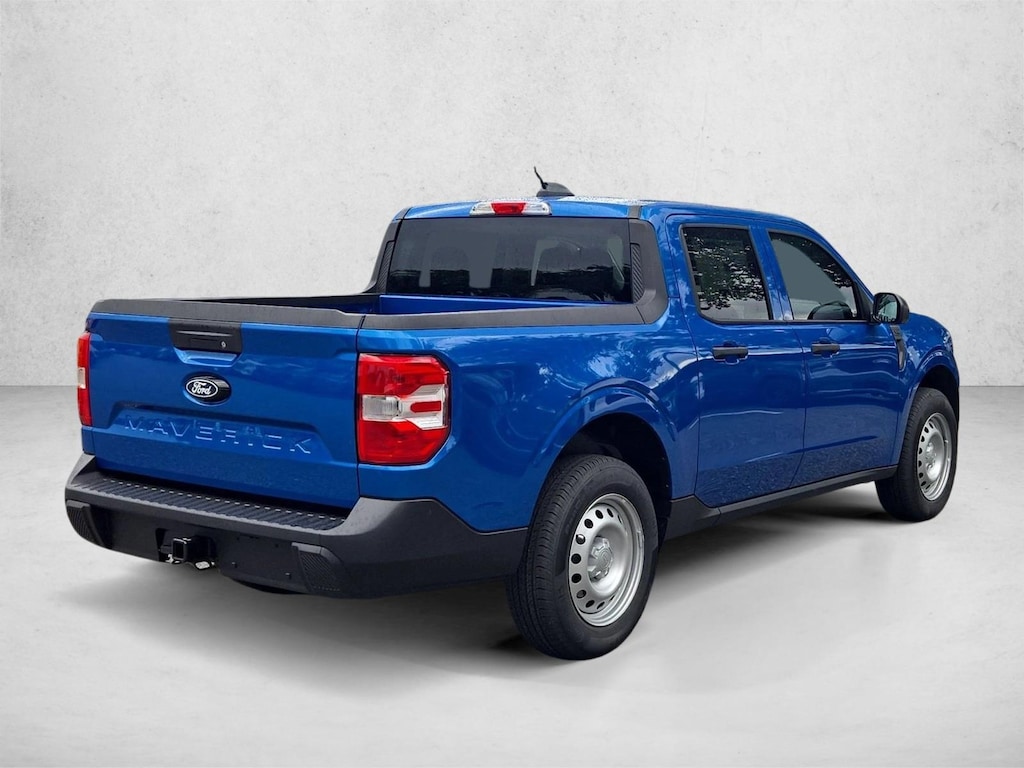 New 2026 Ford Maverick XL Truck SuperCrew