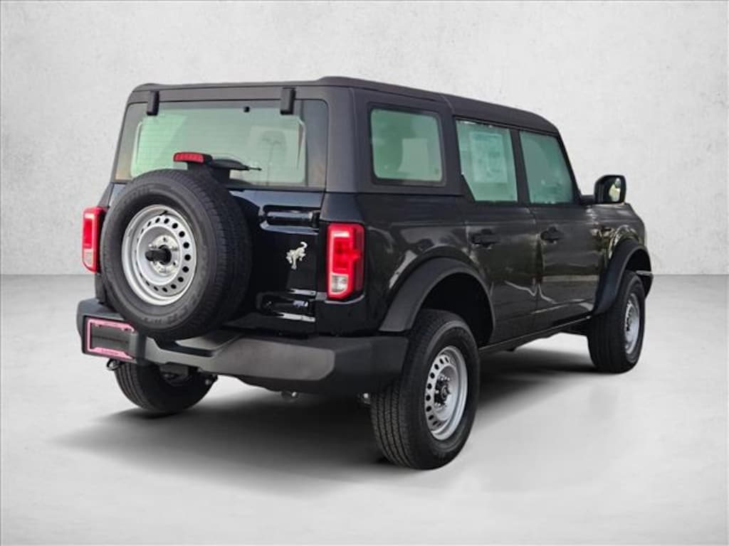 New 2025 Ford Bronco Base SUV