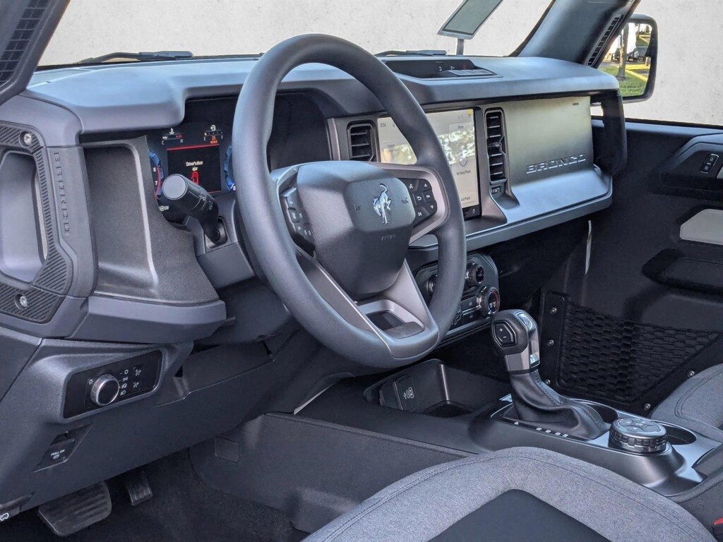 New 2026 Ford Bronco Base SUV