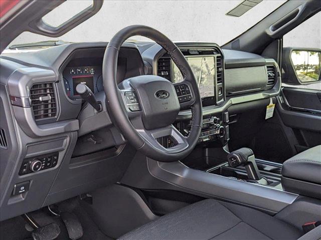 2025 Ford F-150 XLT photo 3