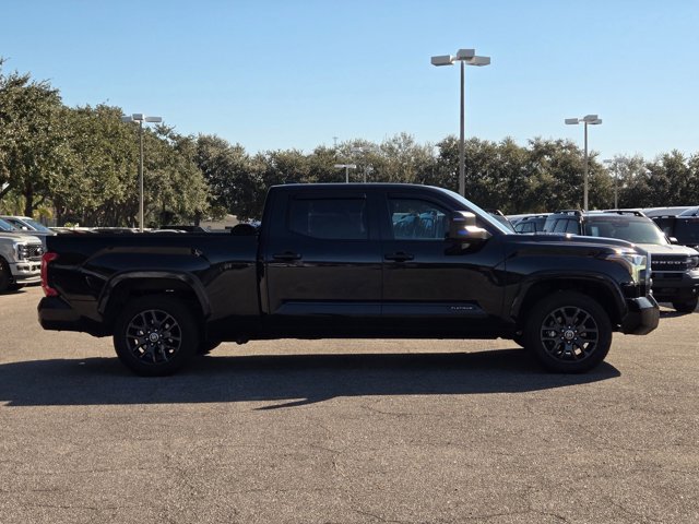 2023 Toyota Tundra Platinum CrewMax photo 4