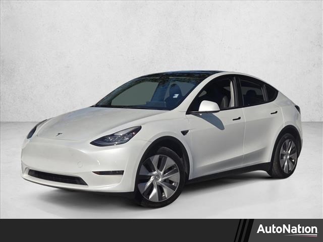 2023 Tesla Model Y Long Range's photo