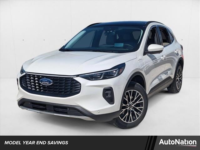 2025 Ford Escape PHEV's photo