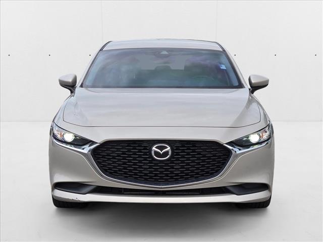 2022 Mazda Mazda3 Sedan Select photo 2