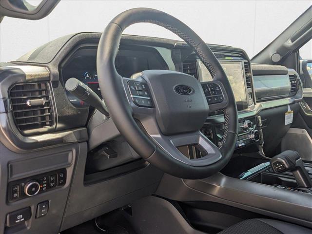 2025 Ford F-150 Lariat photo 3