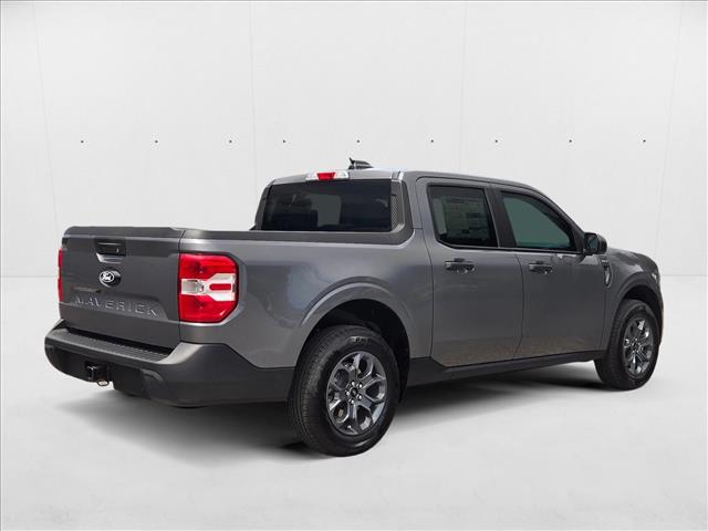 2025 Ford Maverick XLT photo 2