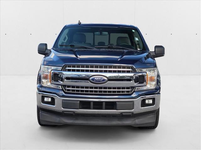 2020 Ford F-150 XLT photo 2