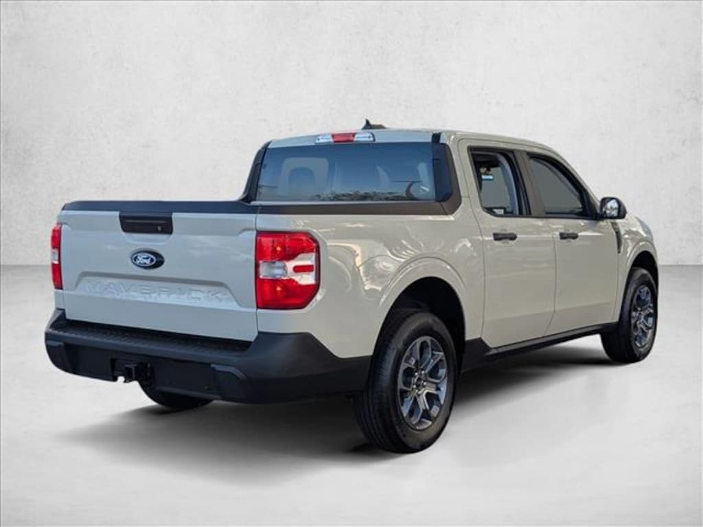 New 2025 Ford Maverick XLT Truck SuperCrew