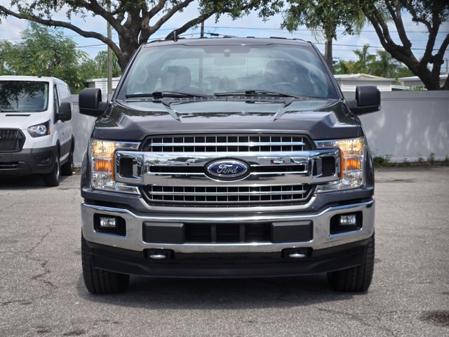 2019 Ford F-150 XLT photo 2